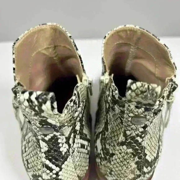 MIA Side Zip Snake Print Chunky Heel Ankle Boots Booties White Black Women 6.5 - Picture 10 of 13